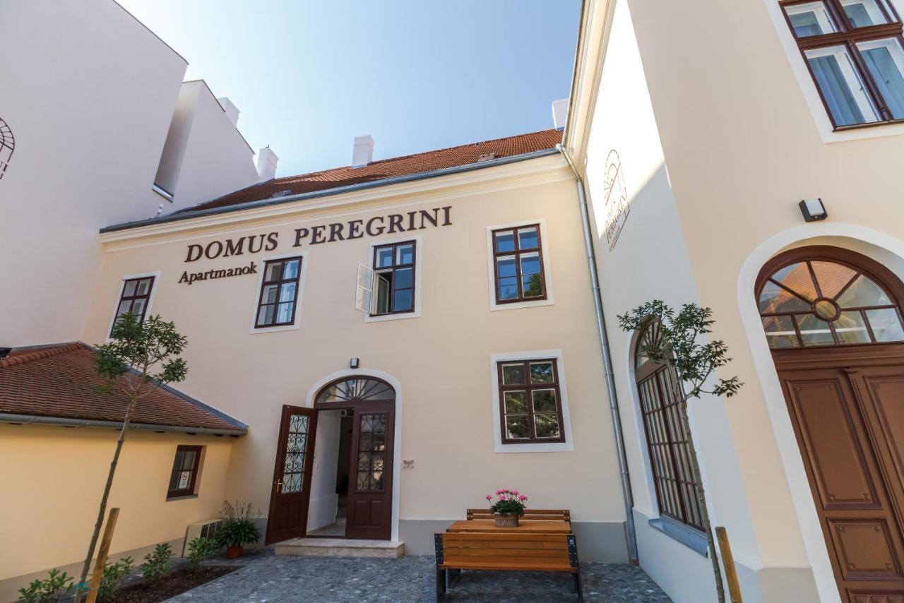 Domus Peregrini Apartmanok Ráb Exteriér fotografie