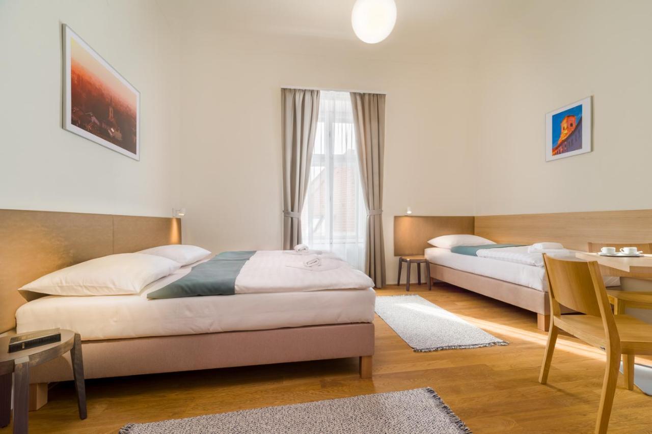 Domus Peregrini Apartmanok Ráb Exteriér fotografie